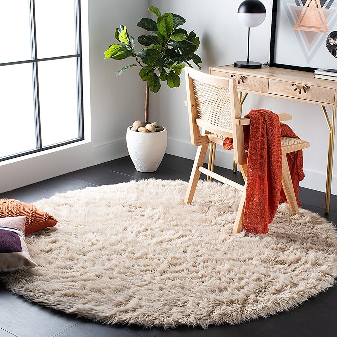SAFAVIEH Faux Sheep Skin Collection Area Rug - 6' Round, Beige, Silken Glam Design, Non-Shedding & Easy Care, 2.35-inch Thick Ideal for High Traffic Areas in Living Room, Bedroom (FSS235K)