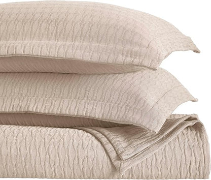 Superior 3 Piece Cotton Bedspread Set, Home Bed Decor, Decorative Bed Spread, 2 Pillow Shams, Medium Weight Blanket, Matelasse Coverlet, Bedding Essentials, Calvert Collection, Full, Beige