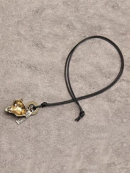 Leather Necklace for Women Boho Choker Necklace Long Cord Leather Pendant Bohemian Neckalce Vintage Alloy Pendant Leather Rope Necklace Wooden Necklaces for Women