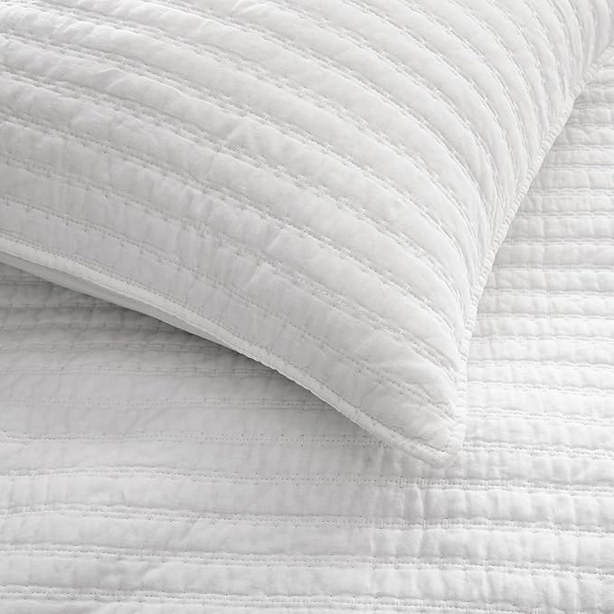 WDCOZY 100% Cotton Queen Size Quilt Set - White Striped Pick Stitch Soft Lightweight Bedspread, Textured Like Linen, Farmhouse Country Rustic Coverlet, Shabby Chic Gauze Bedding, 3 Pieces
