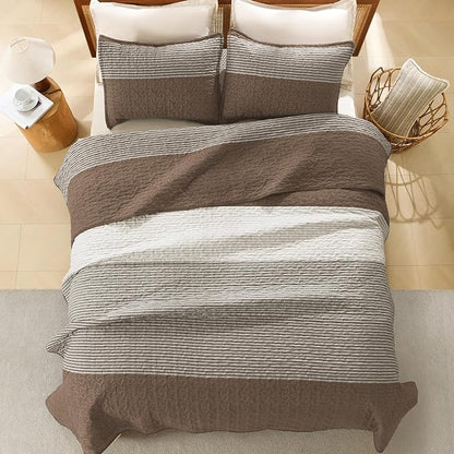 Litanika Oversized King Quilt Set Coffee, 128x120 Stripe Bedspread Coverlet 3 Pieces, Coffee Lightweight Quilted Bedding Set for All Season(Super King Plus-1 Quilt, 2 Pillowcases)