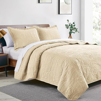 Love's cabin Quilts for Queen Bed Camel Bedspreads - Soft Bed Fall Lightweight Bedspread Comforter - Modern Style Coin Pattern Coverlet for All Season - 3 Pieces (1 Quilt, 2 Pillow Shams)