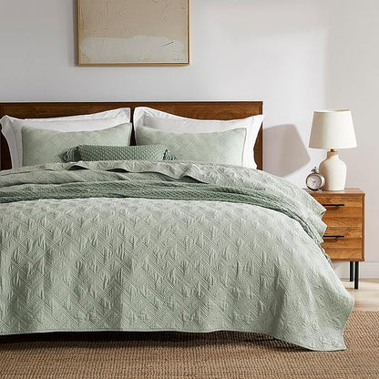 WDCOZY 100% Cotton Twin Size Quilt Set - Sage Green Pre-Washed Soft Lightweight Modern Bedspread, Farmhouse Country Rustic Coverlet, Textured Like Linen, Shabby Chic Gauze Bedding, 2 Pieces