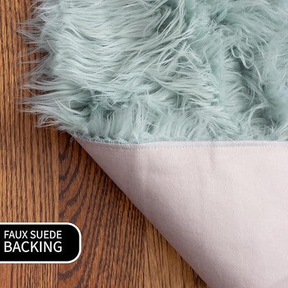 Super Area Rugs Ultra Soft & Fluffy Faux Sheepskin Rug, Teal 5 X 5 Round Carpet for Bedroom Living Room