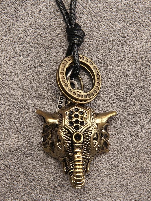 Leather Necklace for Women Boho Choker Necklace Long Cord Leather Pendant Bohemian Neckalce Vintage Alloy Pendant Leather Rope Necklace Wooden Necklaces for Women