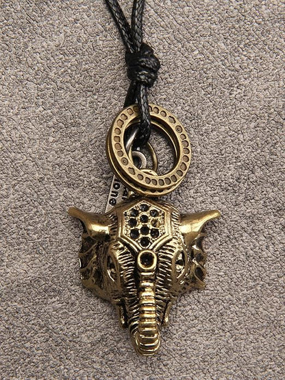 Leather Necklace for Women Boho Choker Necklace Long Cord Leather Pendant Bohemian Neckalce Vintage Alloy Pendant Leather Rope Necklace Wooden Necklaces for Women