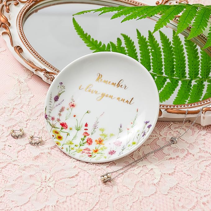 Crisky Jewelry Ring Dish for Aunt Birthday Gifts, Thinking of You Gift for Aunt from Niece, Best Antie Gift Ideas from Nephew for Thanksgiving Day Christmas Valentines (I Love You Aunt) Trinket Tray