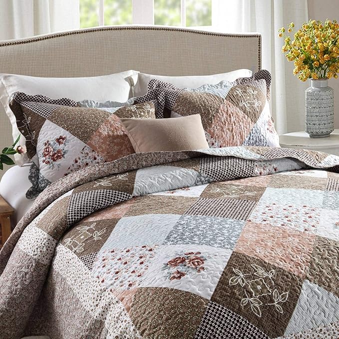 HoneiLife Quilt Set Twin Size - 2 Piece Microfiber Quilts Reversible Bedspreads Patchwork Coverlets Floral Bedding Set All Season Quilts- Splicing Mocha Rose