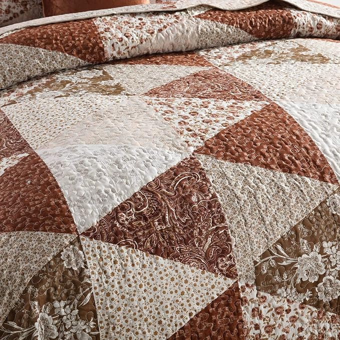 HoneiLife Queen Size 3 Piece Microfiber Quilt Set - Brown Triangle Pattern, 90x96 Inch