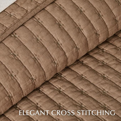 EVERGRACE Cross Stitch Pre-Washed Cotton Quilt Bedding Set King Size, Oversized 3 Pieces Lightweight Bedspread Coverlet for All Season, with 2 Matching Shams, Camel Brown,108"x96"