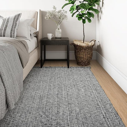 Collive Comfy Area Rug 4' x 6', Grey/Cream Woven Cotton Bedroom Rugs, Modern Indoor Accent Rug Floor Carpet with Tassel for Living Room, Nursery Room, Dining Room, Bedside, Office, Patio Decor