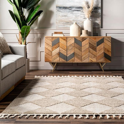 Nuloom Marissa Beige/Ivory, 6' Round, Diamond, Tassel, Soft and Cozy, High Traffic, Stain Resistant, Easy Clean, Durable Area Rug for Bedroom, Living Room, Dining Space, Den, Foyer, Entryway