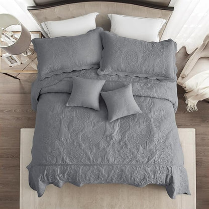 HZ & HY Oversized King Bedspread 138x122 Extra Wide, Quilted Coverlet Bedding Set, Lightweight Thin Comforter, Reversible, Luxurious, 5 Piece, 100% Microfiber, California/Alaskan King, Grey