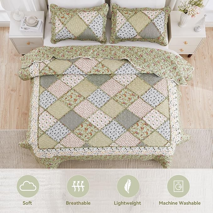 King Size Patchwork Quilt Set Green Floral Reversible Quilted Bedspread Coverlet Set 3-Piece Comforter Lightweight Stitched Quilt Bedding Set Bed Cover Blanket with 2 Pillow Shams for All Seasons