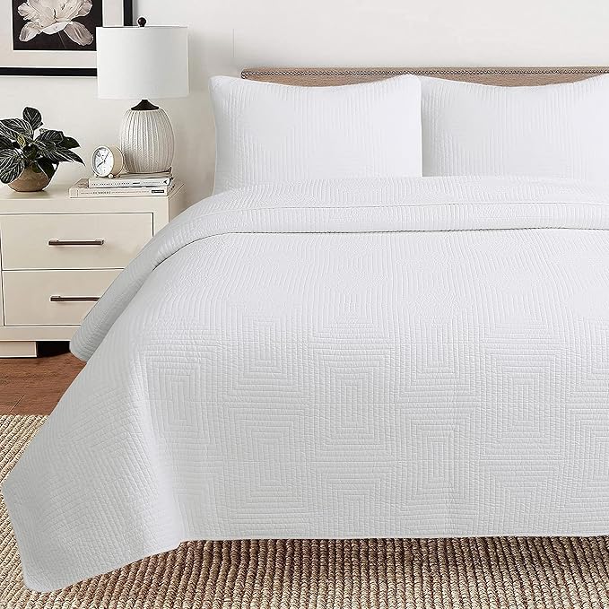 Cozy Line Home Fashions 100% Cotton Square Check Stitch Solid White Quilt Bedding Set, Bedspread Coverlet Lightweight for All Seasons (Maze - White, Queen - 3 Piece)