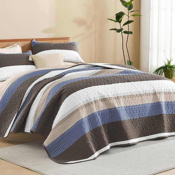 Litanika Quilt King Size BluC, Stripe Patchwork Summer Bedspread Coverlet 3 Pieces, Soft Lightweight Microfiber Quilted Bedding Set for All Season(1 Quilt, 2 Pillowcases)