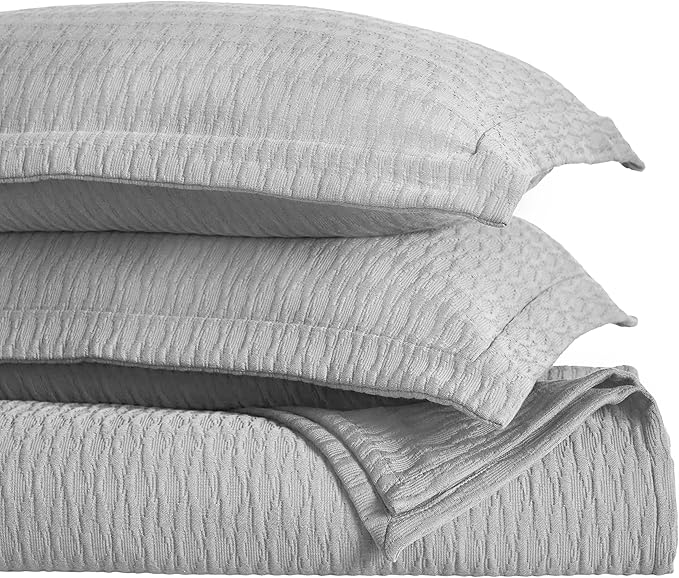 Superior 3 Piece Cotton Bedspread Set, Home Bed Decor, Decorative Bed Spread, 2 Pillow Shams, Medium Weight Blanket, Matelasse Coverlet, Bedding Essentials, Calvert Collection, Queen, Grey