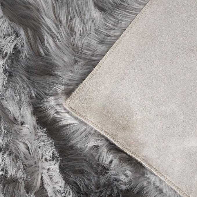 SAFAVIEH Faux Sheep Skin Collection 2' x 3' Grey FSS235D Silken Glam 2.35-inch Thick Accent Rug