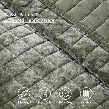 LEAONME Velvet Quilt California King-118''x106'', Lightweight Olive Green Velvet Comforter Set with 2 Pillow Shams, Soft Oversized Bedspread Coverlet Quilted Bedding Set for All Season