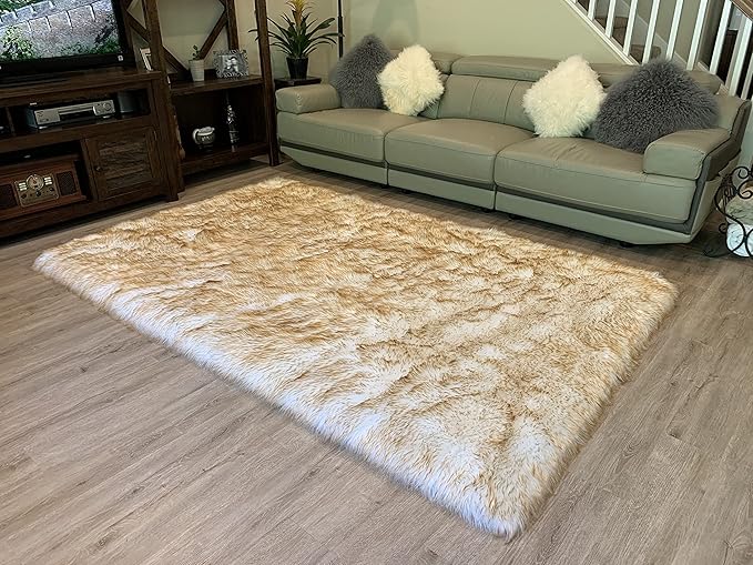 LAMBZY High Pile Super Soft Faux Sheepskin Rug (8'x11', White/Brown Tips)