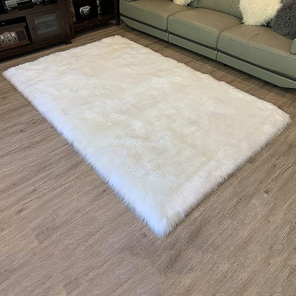LAMBZY High Pile Super Soft Faux Sheepskin Rug (4'x6', White)