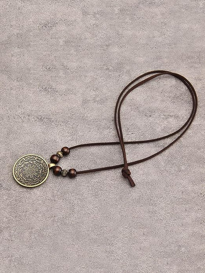 Leather Necklace for Women Boho Choker Necklace Long Cord Leather Pendant Bohemian Neckalce Vintage Alloy Pendant Leather Rope Necklace Wooden Necklaces for Women