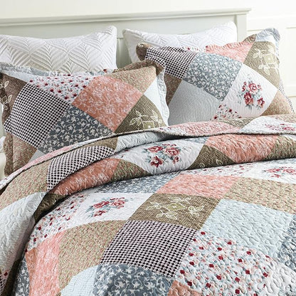 HoneiLife Quilt Set King Size - 3 Piece Microfiber Quilts Reversible Bedspreads Patchwork Coverlets Floral Bedding Set All Season Quilts-Mocha Rose,King Size