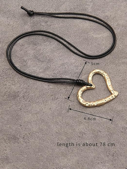 Leather Necklace for Women Boho Choker Necklace Long Cord Leather Pendant Bohemian Neckalce Vintage Alloy Pendant Leather Rope Necklace Wooden Necklaces for Women