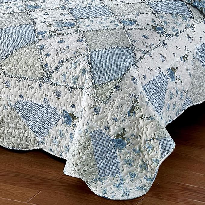 VIVILINEN Blue Floral Patchwork Quilt Set, Full Queen Size, 3 Piece Bedding Set with 2 Pillowcases