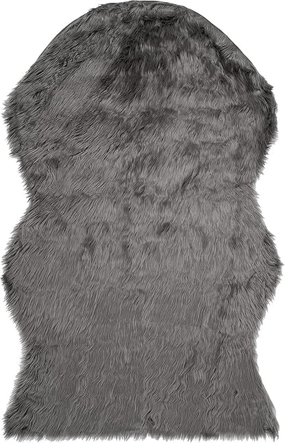SAFAVIEH Faux Sheep Skin Collection 3' x 5' Grey FSS115D Silken Glam 2.35-inch Thick Area Rug