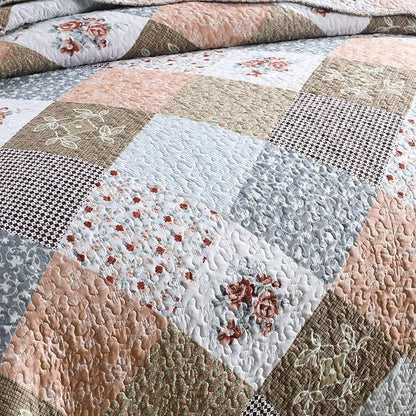 HoneiLife Quilt Set Twin Size - 2 Piece Microfiber Quilts Reversible Bedspreads Patchwork Coverlets Floral Bedding Set All Season Quilts with Geometric and Little Rose Print Pattern，Coffee