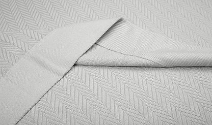 Threadmill Luxury Cotton Blankets for Queen Size Bed | All-Season 100% Cotton Queen Size Blanket | Herringbone Cozy, Soft Breathable Fall Thermal Blanket fits Full Size Bed | Light Grey