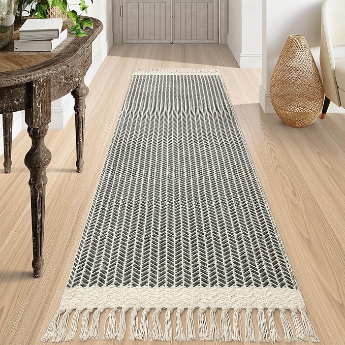 Lahome Boho Kitchen Runner, 2'6''x8 Entryway Rug Lightweight Runners for Hallway Washable Runner Rug with Tassels, Farmhouse Grey Rugs Non Shedding Carpet for Bathroom Foyer