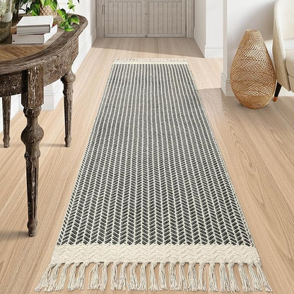 Lahome Boho Kitchen Runner, 2'6''x8 Entryway Rug Lightweight Runners for Hallway Washable Runner Rug with Tassels, Farmhouse Grey Rugs Non Shedding Carpet for Bathroom Foyer