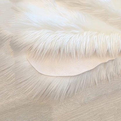 LAMBZY High Pile Super Soft Faux Sheepskin Rug (4'x6', White)