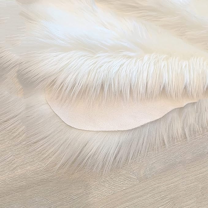 LAMBZY High Pile Super Soft Faux Sheepskin Rug (5'x8', White)