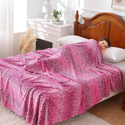 Viviland Flannel Fleece Blanket King Size 90x108 inches, Lightweight, Super Soft Cozy Warm Blanket, Cheetah Print Pink