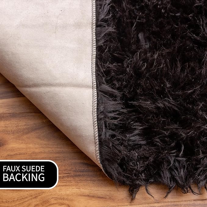 Super Area Rugs Ultra Soft & Fluffy Faux Sheepskin Rug, Black 5 X 5 Round Carpet for Bedroom Living Room