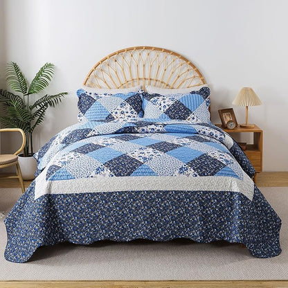 HoneiLife Quilt Sets Twin Size - 2 Piece Microfiber Quilts Reversible Bedspreads Patchwork Coverlets Floral Bedding Set All Season Quilts with Blue and White Porcelain Pattern