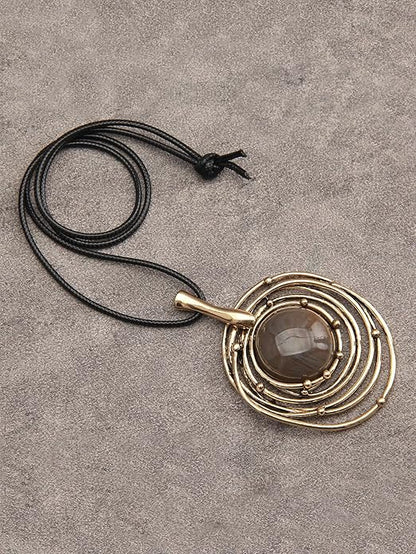 Leather Necklace for Women Boho Choker Necklace Long Cord Leather Pendant Bohemian Neckalce Vintage Alloy Pendant Leather Rope Necklace Wooden Necklaces for Women
