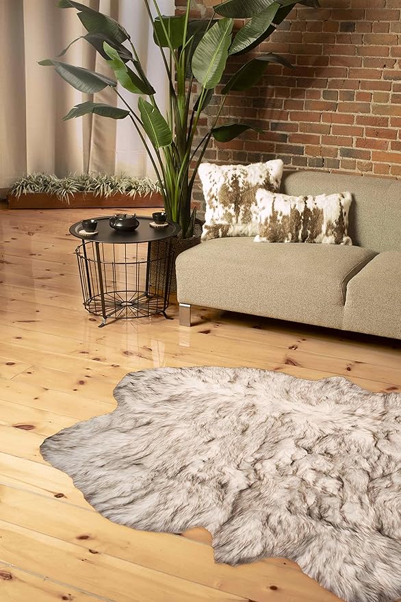 Luxe Gordon Faux Fur Rug with Soft and Fluffy Pile | Machine Washable Living Room Rug with Anti-Slip Backing | Cruelty-Free Area Rugs for Office or Bedroom, Gradient Chocolate, 4 ft x 6 ft