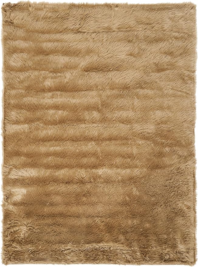 SAFAVIEH Faux Sheep Skin Collection 5' x 8' Camel FSS115E Silken Glam 2.35-inch Thick Area Rug