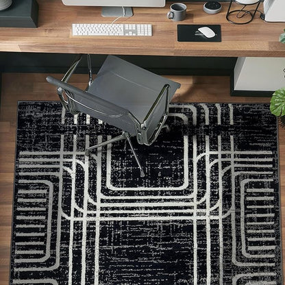 Rugshop Black and White Geometric Area Rug – Abstract Curved Line and Square Pattern Carpet for Living Room, Bedroom, or Office – Contemporary Soft Floor Décor 5' x 7' Black