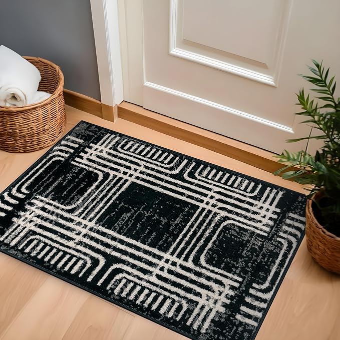 Rugshop Black and White Geometric Area Rug – Abstract Curved Line and Square Pattern Carpet for Living Room, Bedroom, or Office – Contemporary Soft Floor Décor 2' 3" x 4' Black