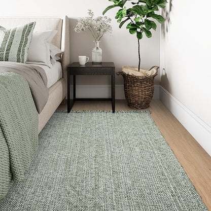 Collive Comfy Area Rug 4' x 6', Olive Green/Cream Woven Cotton Bedroom Rugs, Modern Indoor Accent Rug Floor Carpet with Tassel for Living Room, Nursery Room, Dining Room, Bedside, Office, Patio Decor