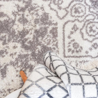 Rugs.com Arlington Collection Rug – 8 Ft Round White Medium-Pile Rug Perfect for Kitchens, Dining Rooms