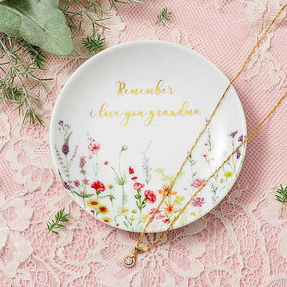 Crisky Jewelry Ring Dish for Grandma Birthday Gifts Thinking of You Gift for Grandmother New Fist Time, Personalized Christmas Valentine's Gift Ideas from Grandson Granddaughter (I Love You Grandma)