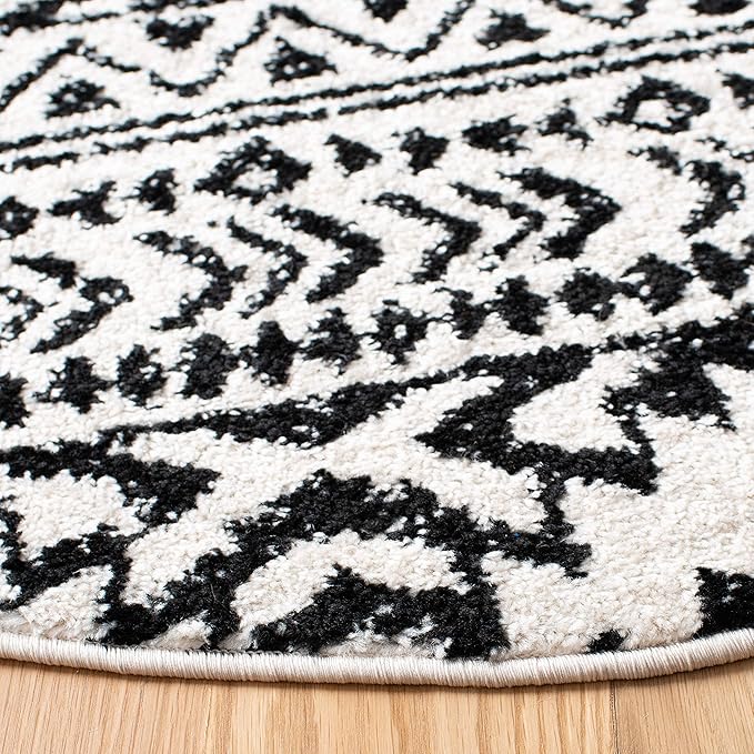 SAFAVIEH Tulum Collection Area Rug - 11' Round, Ivory & Black, Moroccan Boho Tribal Design, Non-Shedding & Easy to Clean, Ideal for Living Room, Bedroom, Dining Space (TUL272B)