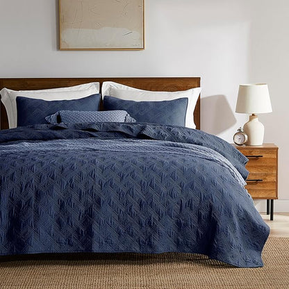 WDCOZY 100% Cotton King Size Quilt Set - Navy Blue Pre-Washed Soft Lightweight Modern Bedspread, Farmhouse Country Rustic Coverlet, Textured Like Linen, Shabby Chic Gauze Bedding, 3 Pieces