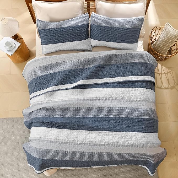 Litanika Oversized King Quilt Set Navy Blue, 128x120 Stripe Bedspread Coverlet 3 Pieces, Navy Blue Lightweight Quilted Bedding Set for All Season(Super King Plus-1 Quilt, 2 Pillowcases)